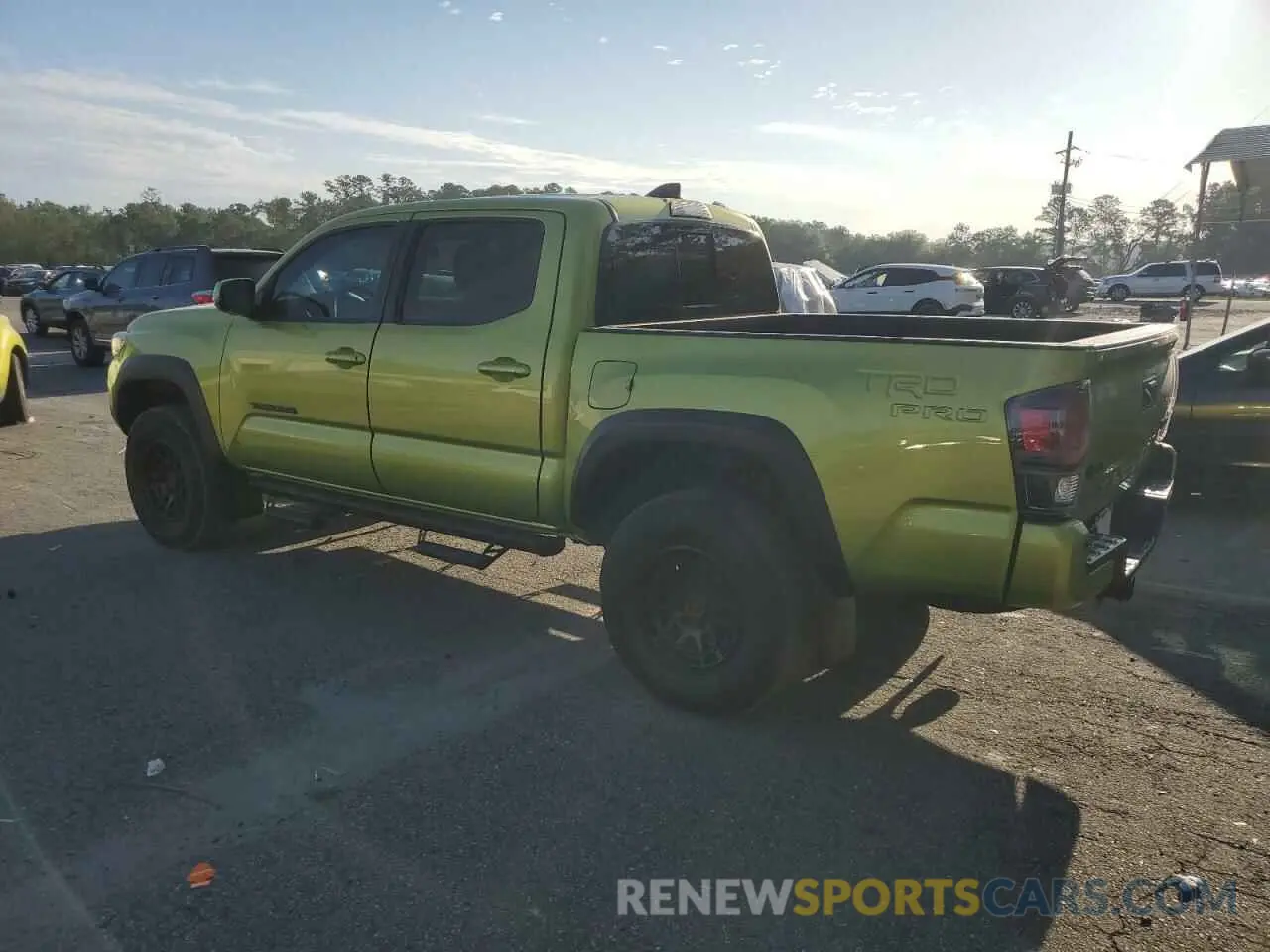 2 Photograph of a damaged car 3TYCZ5AN1NT099009 TOYOTA TACOMA 2022