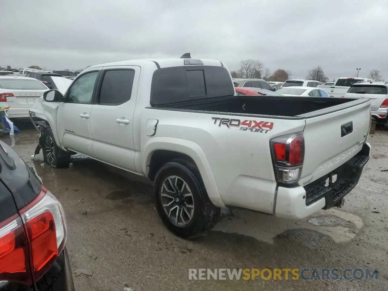 2 Photograph of a damaged car 3TYCZ5AN2NT062647 TOYOTA TACOMA 2022