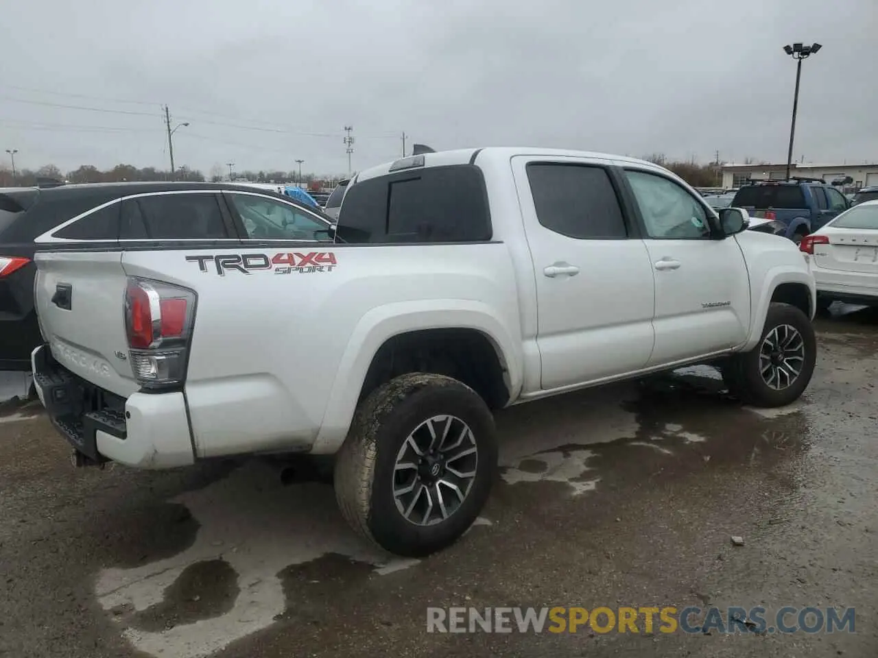 3 Photograph of a damaged car 3TYCZ5AN2NT062647 TOYOTA TACOMA 2022