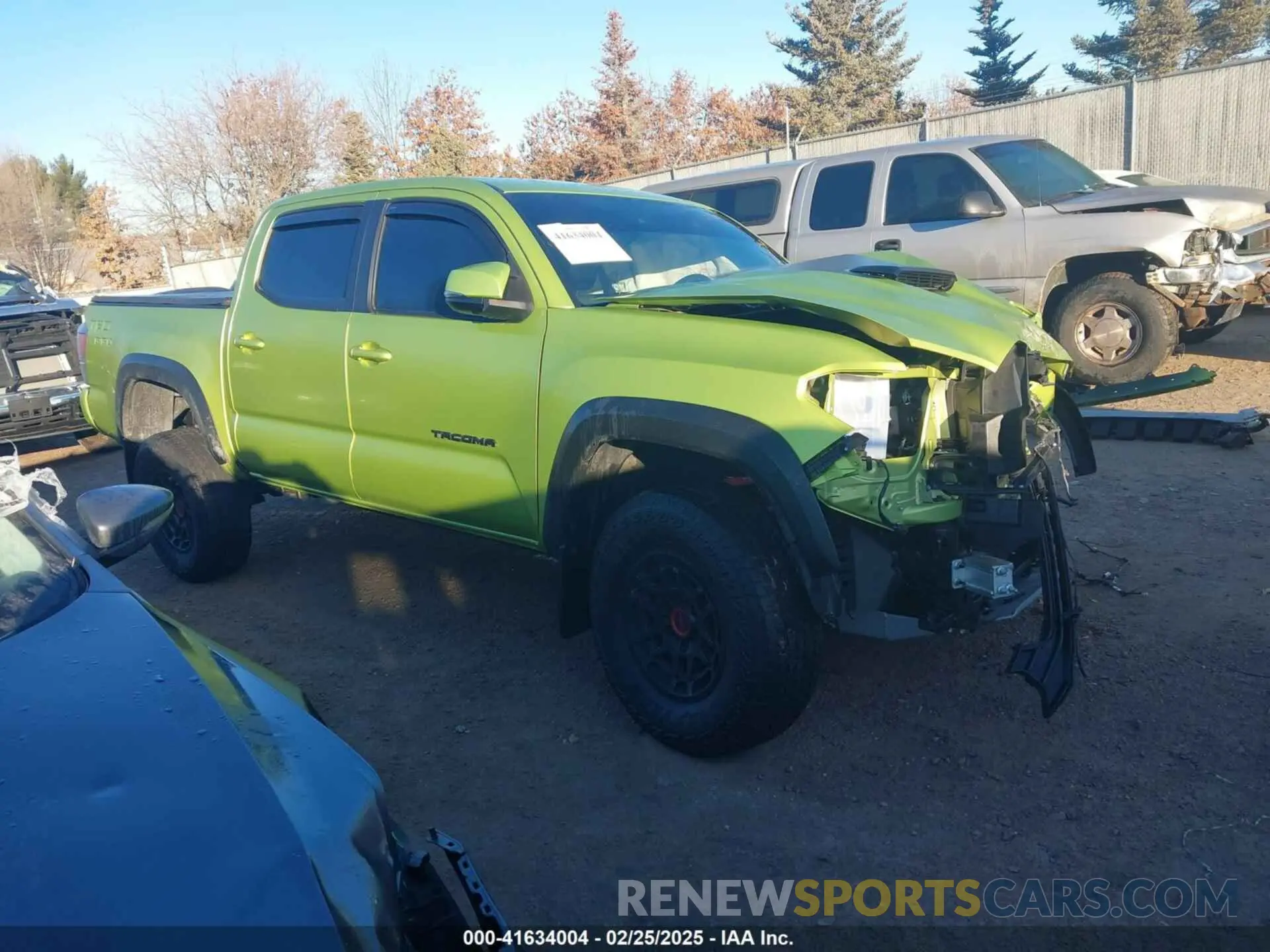 1 Photograph of a damaged car 3TYCZ5AN2NT065290 TOYOTA TACOMA 2022