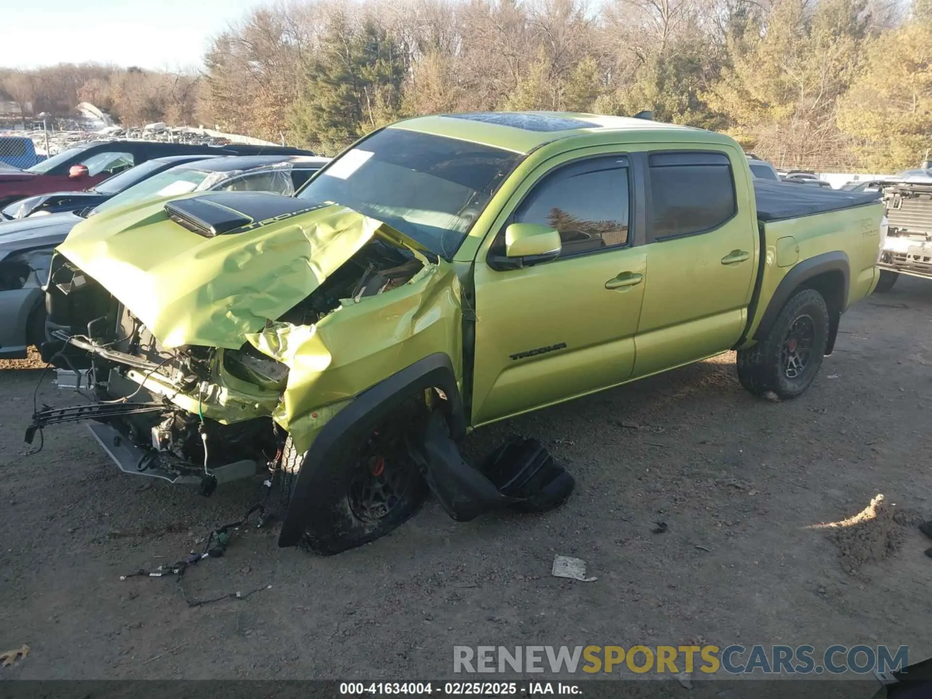 2 Photograph of a damaged car 3TYCZ5AN2NT065290 TOYOTA TACOMA 2022