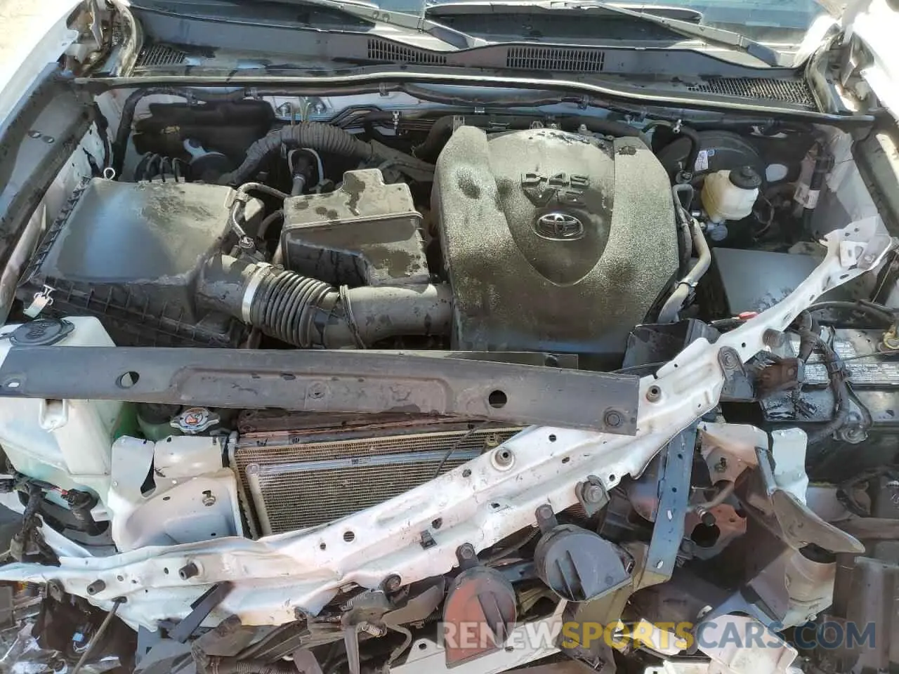 11 Photograph of a damaged car 3TYCZ5AN2NT078220 TOYOTA TACOMA 2022