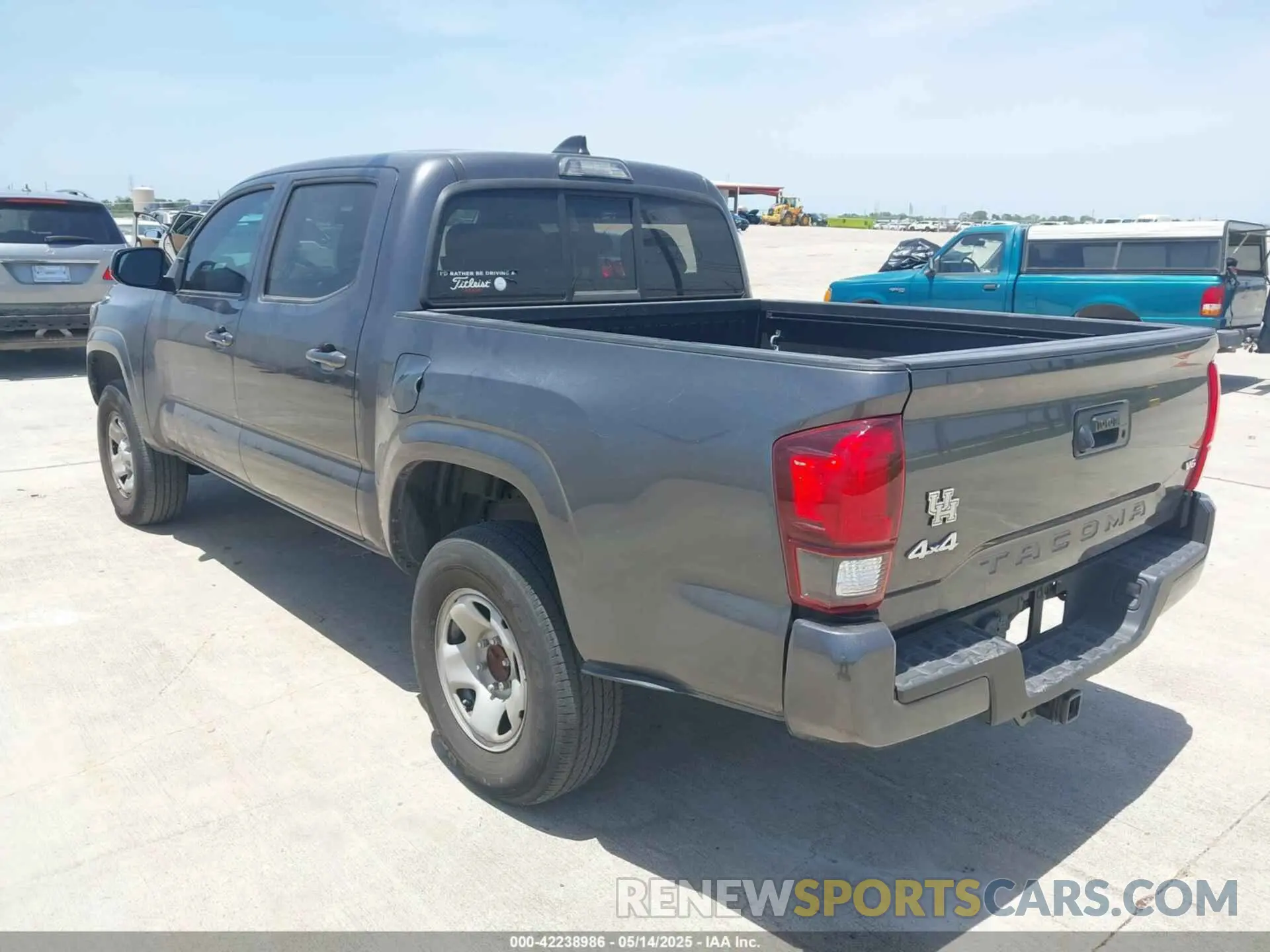 3 Photograph of a damaged car 3TYCZ5AN2NT086219 TOYOTA TACOMA 2022