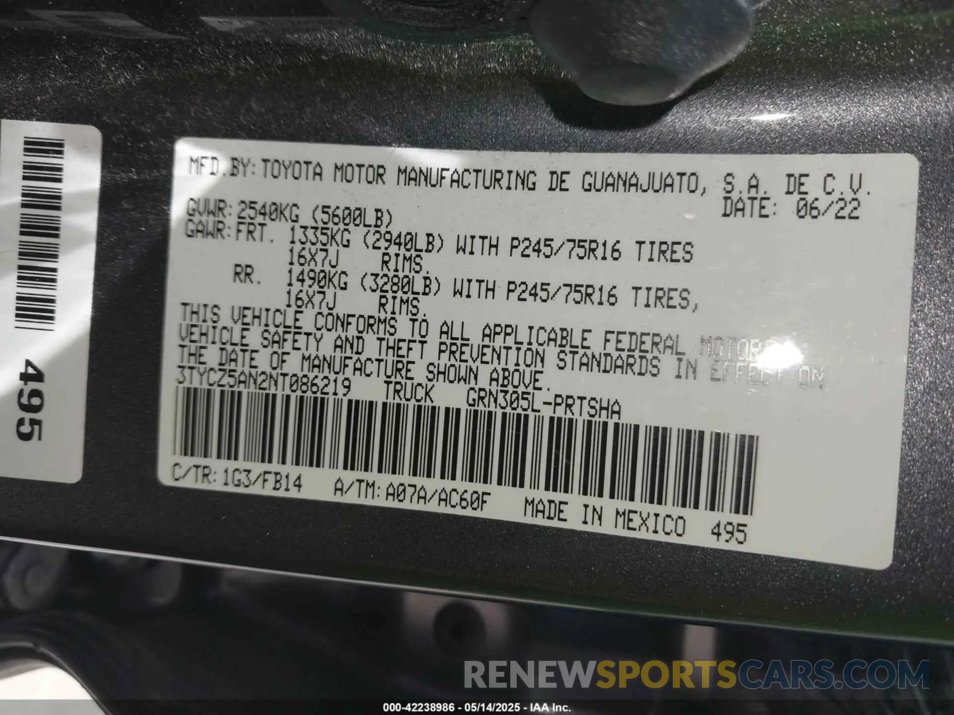 9 Photograph of a damaged car 3TYCZ5AN2NT086219 TOYOTA TACOMA 2022