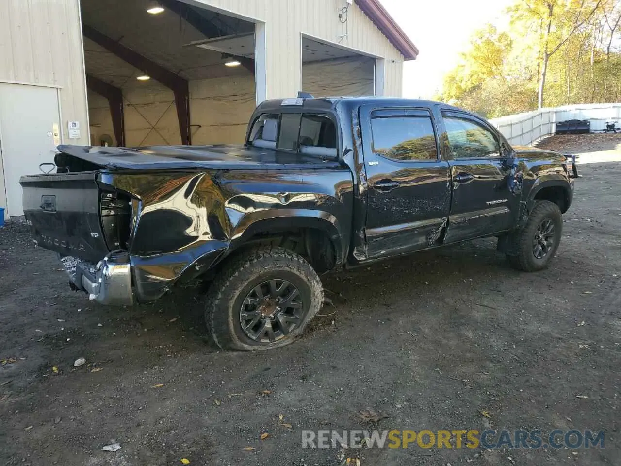 3 Photograph of a damaged car 3TYCZ5AN2NT089539 TOYOTA TACOMA 2022