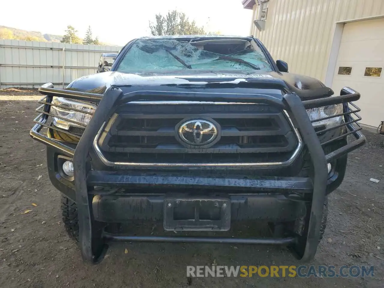 5 Photograph of a damaged car 3TYCZ5AN2NT089539 TOYOTA TACOMA 2022