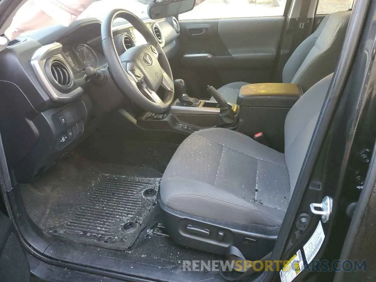 7 Photograph of a damaged car 3TYCZ5AN2NT089539 TOYOTA TACOMA 2022
