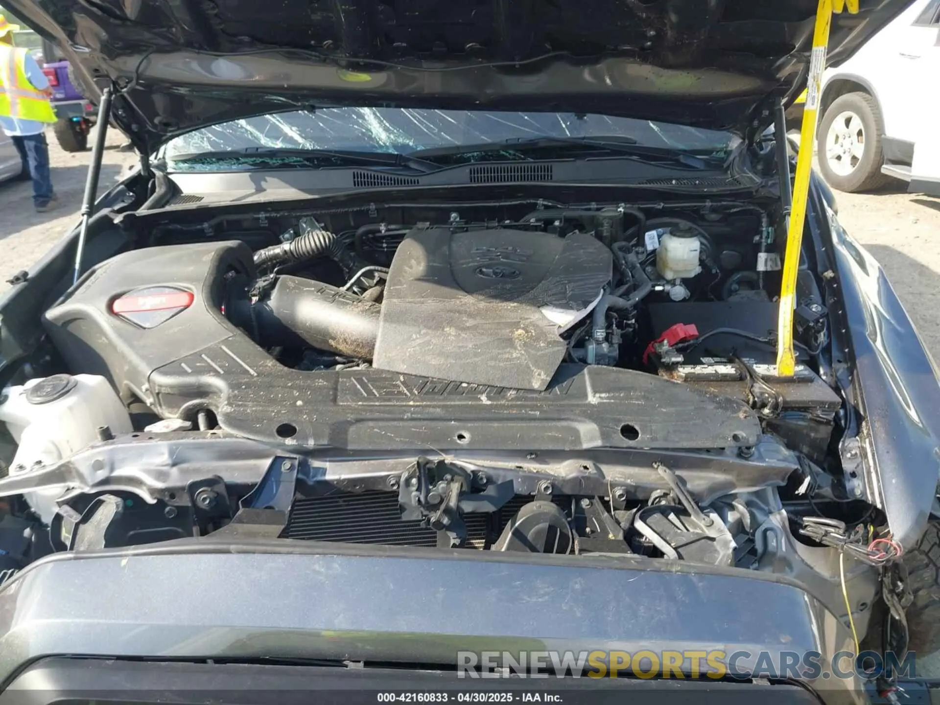 10 Photograph of a damaged car 3TYCZ5AN2NT096247 TOYOTA TACOMA 2022