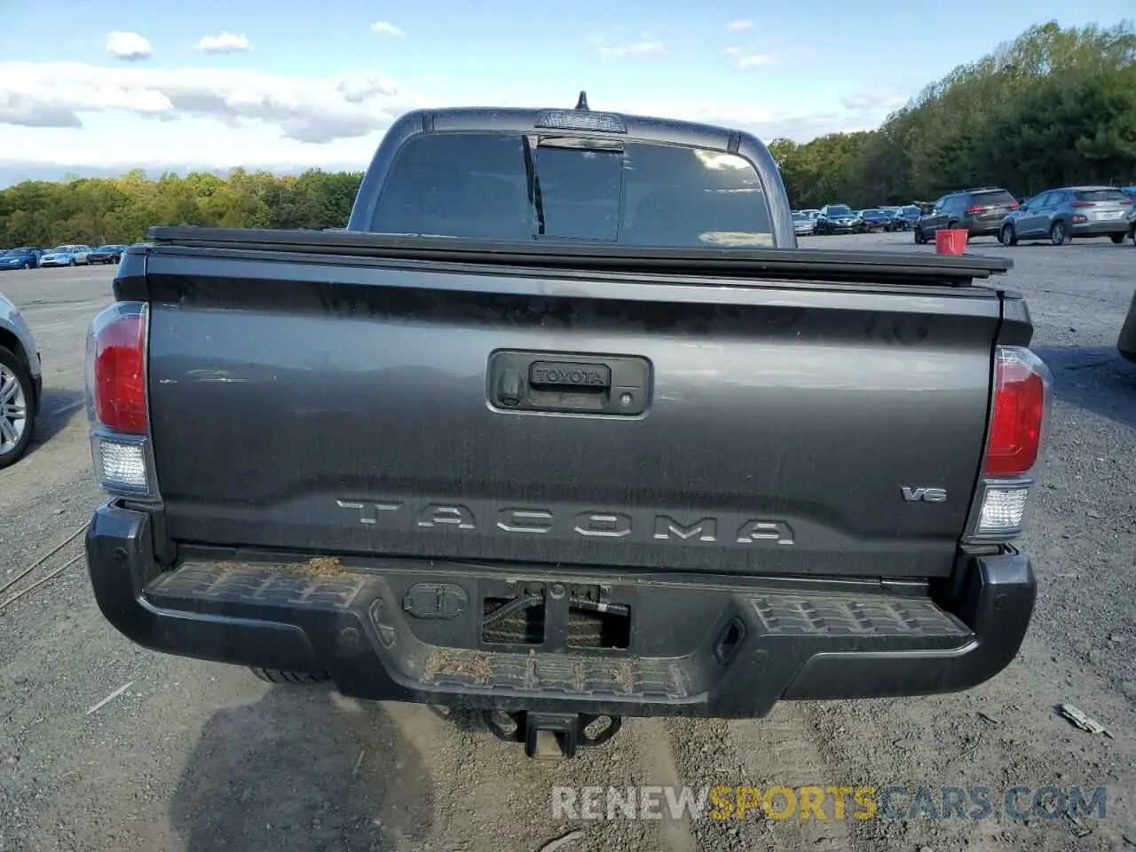 6 Photograph of a damaged car 3TYCZ5AN3NT068215 TOYOTA TACOMA 2022