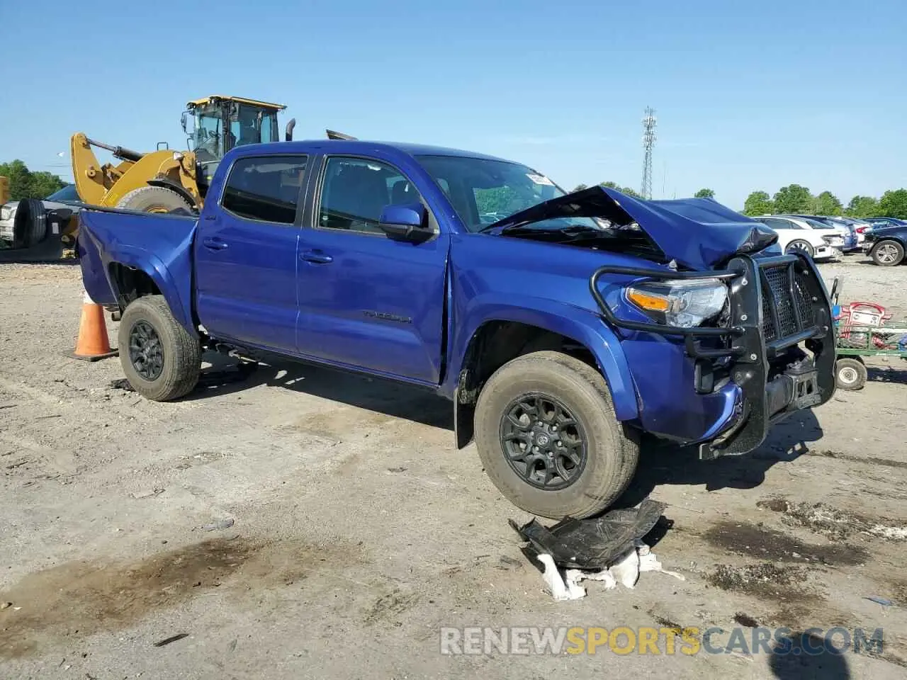 4 Photograph of a damaged car 3TYCZ5AN3NT077464 TOYOTA TACOMA 2022