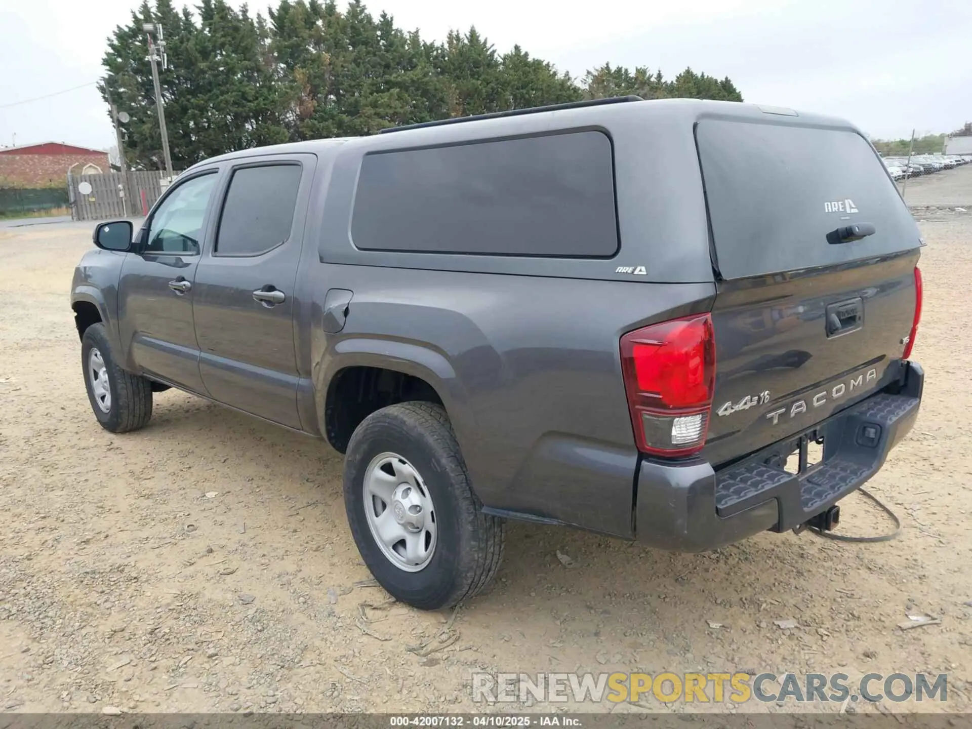 3 Photograph of a damaged car 3TYCZ5AN3NT078324 TOYOTA TACOMA 2022