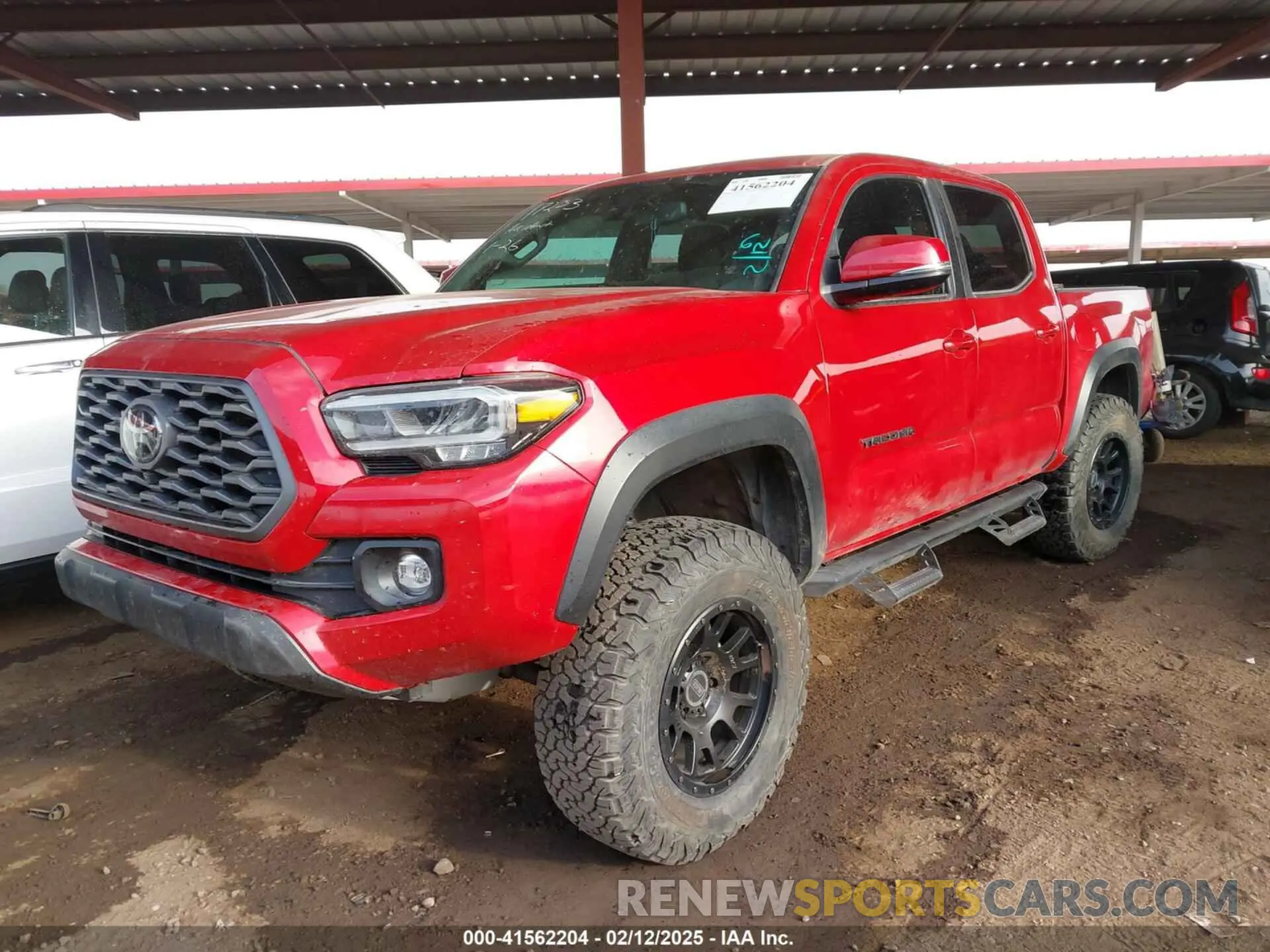 2 Photograph of a damaged car 3TYCZ5AN4NT053447 TOYOTA TACOMA 2022