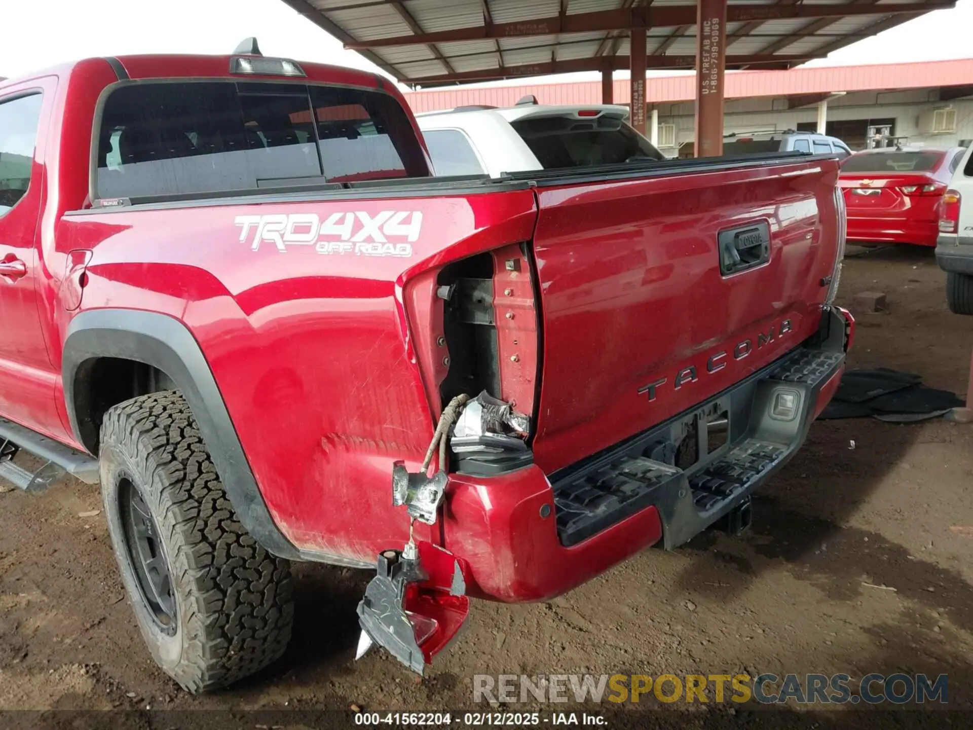 6 Photograph of a damaged car 3TYCZ5AN4NT053447 TOYOTA TACOMA 2022
