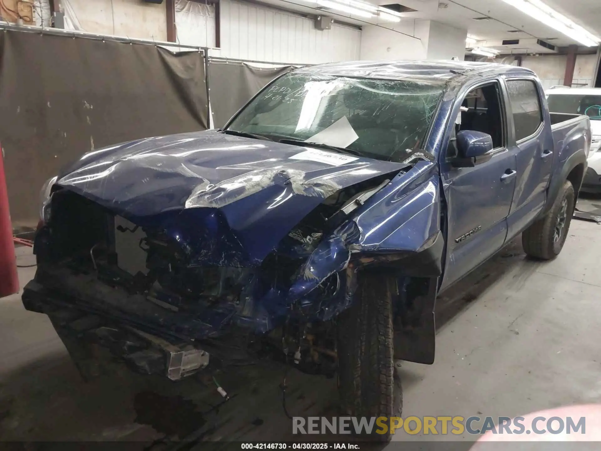 2 Photograph of a damaged car 3TYCZ5AN4NT093821 TOYOTA TACOMA 2022