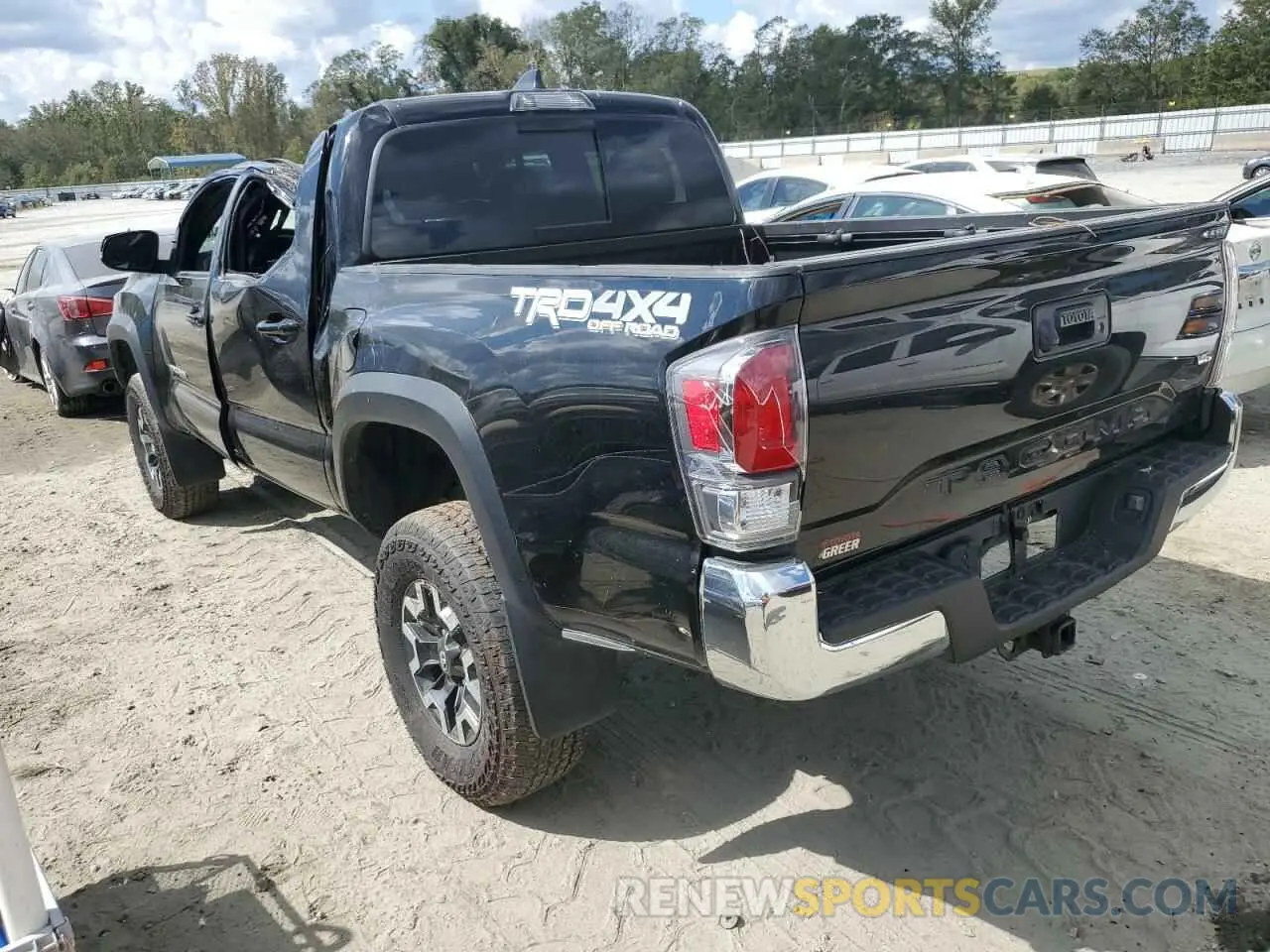 2 Photograph of a damaged car 3TYCZ5AN5NT063825 TOYOTA TACOMA 2022
