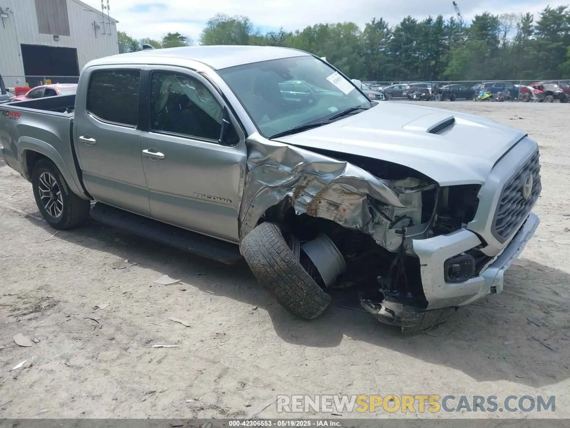 1 Photograph of a damaged car 3TYCZ5AN6NT053966 TOYOTA TACOMA 2022