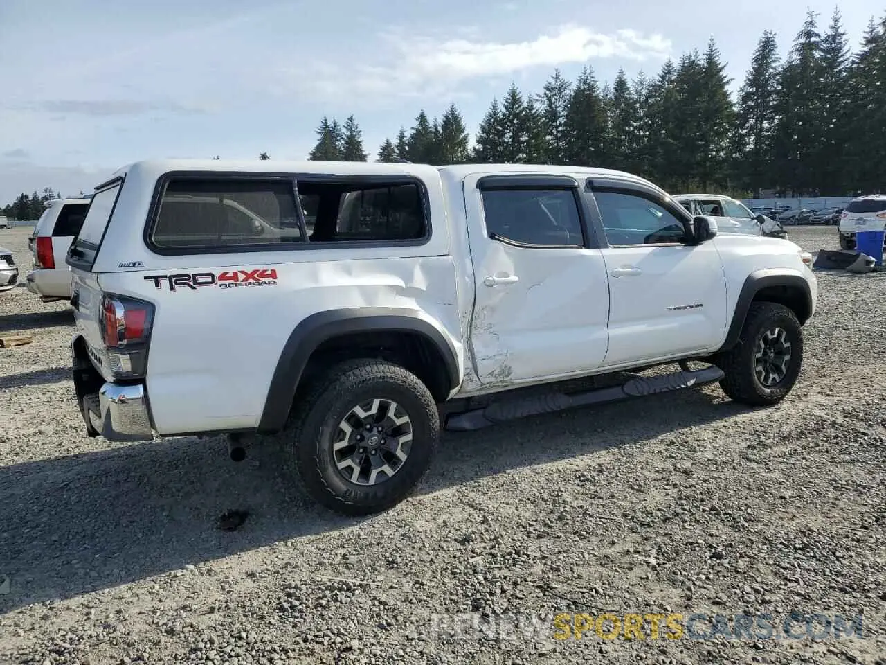 3 Photograph of a damaged car 3TYCZ5AN6NT078964 TOYOTA TACOMA 2022