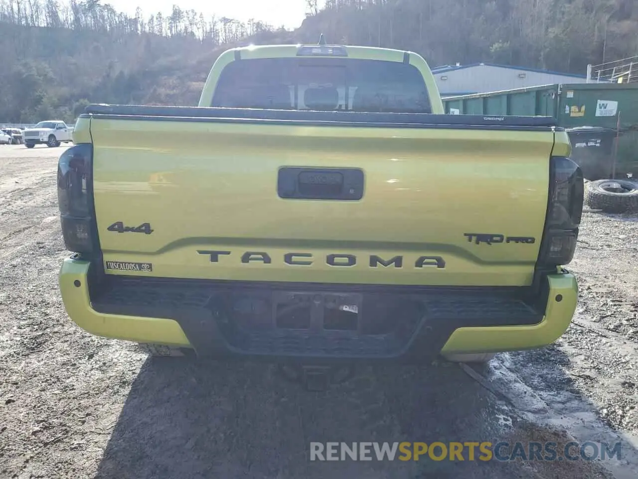 6 Photograph of a damaged car 3TYCZ5AN6NT101854 TOYOTA TACOMA 2022
