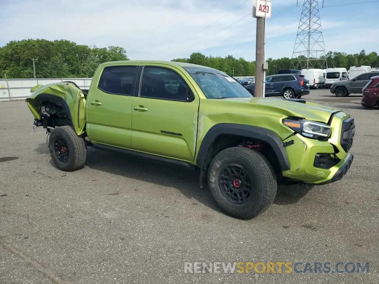 4 Photograph of a damaged car 3TYCZ5AN6NT103412 TOYOTA TACOMA 2022