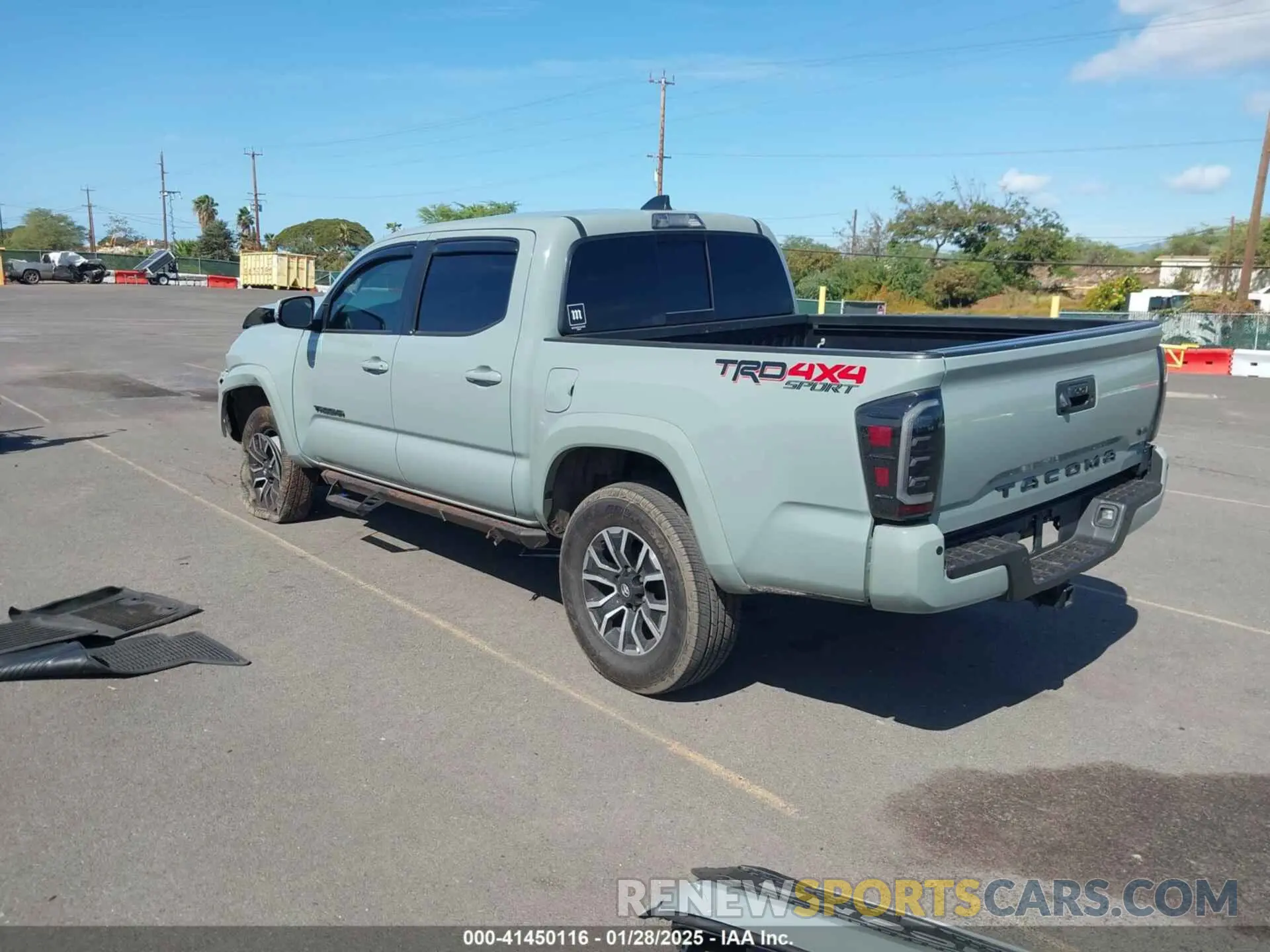3 Photograph of a damaged car 3TYCZ5AN6NT103877 TOYOTA TACOMA 2022