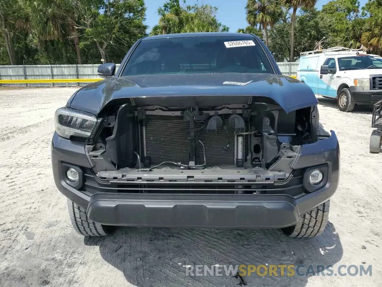 5 Photograph of a damaged car 3TYCZ5AN8NT091506 TOYOTA TACOMA 2022