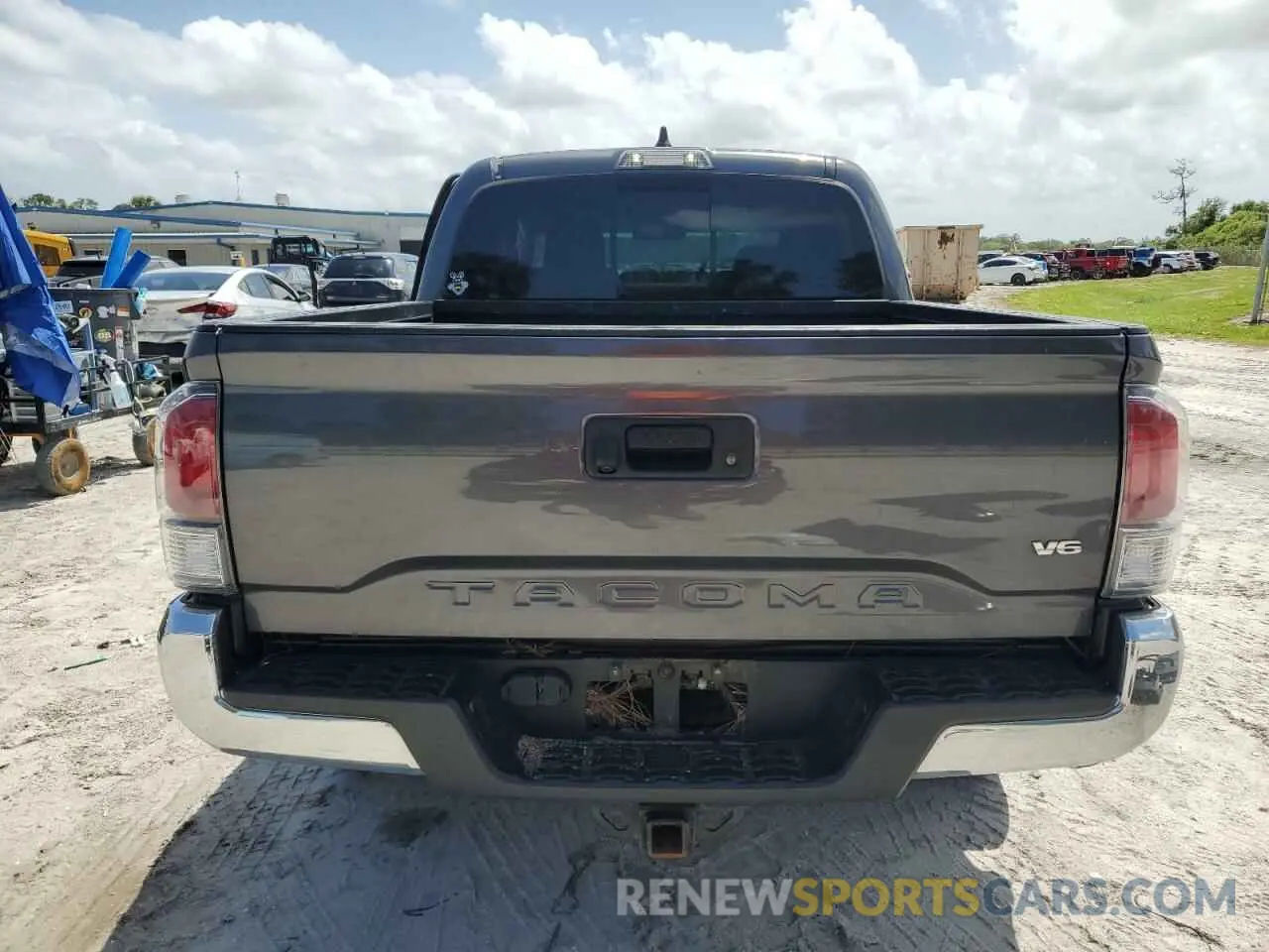 6 Photograph of a damaged car 3TYCZ5AN8NT091506 TOYOTA TACOMA 2022