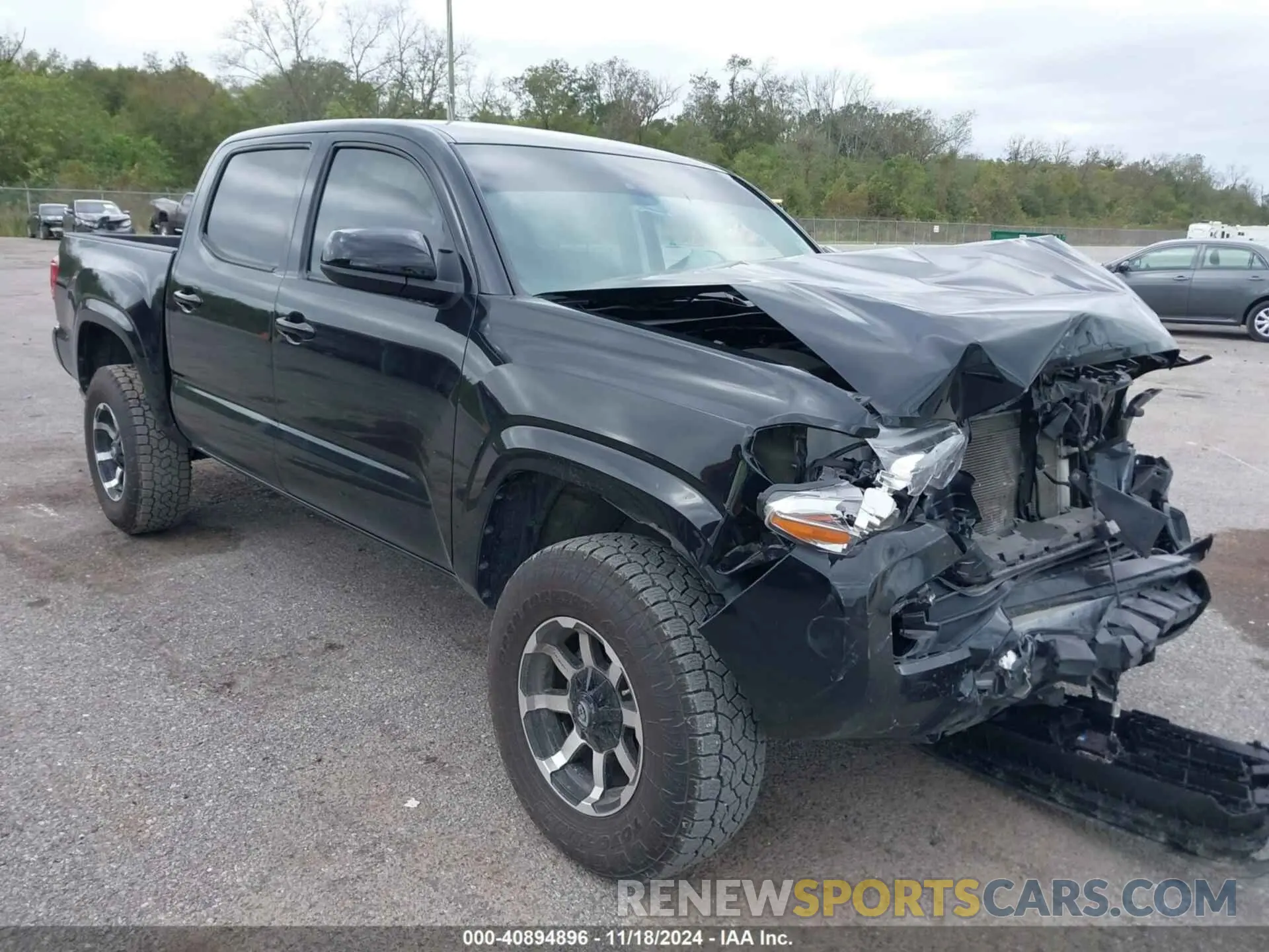 1 Photograph of a damaged car 3TYCZ5AN8NT095118 TOYOTA TACOMA 2022