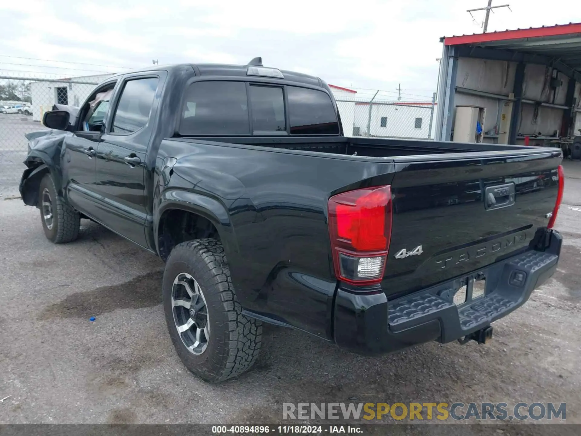 3 Photograph of a damaged car 3TYCZ5AN8NT095118 TOYOTA TACOMA 2022
