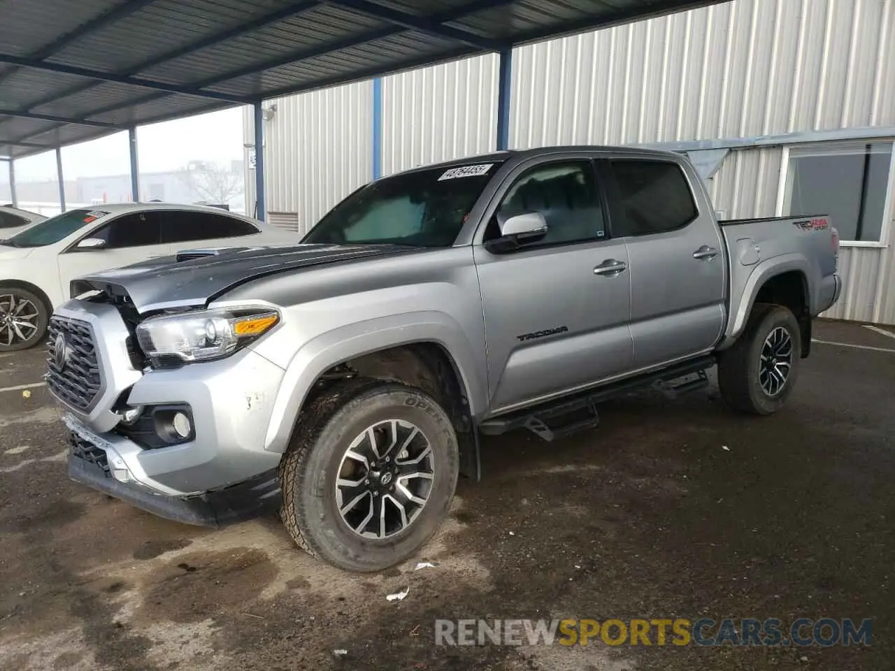 1 Photograph of a damaged car 3TYCZ5AN8NT103234 TOYOTA TACOMA 2022