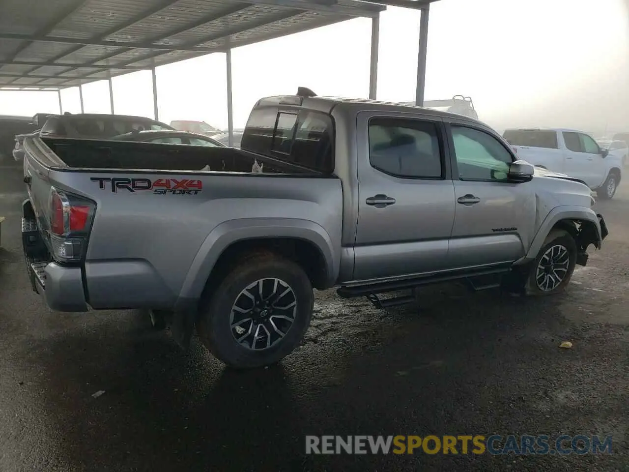3 Photograph of a damaged car 3TYCZ5AN8NT103234 TOYOTA TACOMA 2022