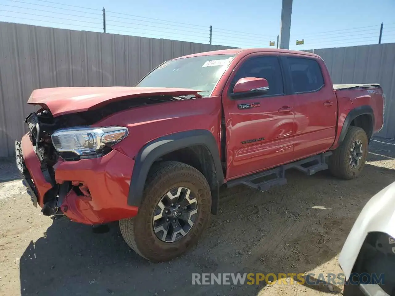 1 Photograph of a damaged car 3TYCZ5AN9NT099758 TOYOTA TACOMA 2022