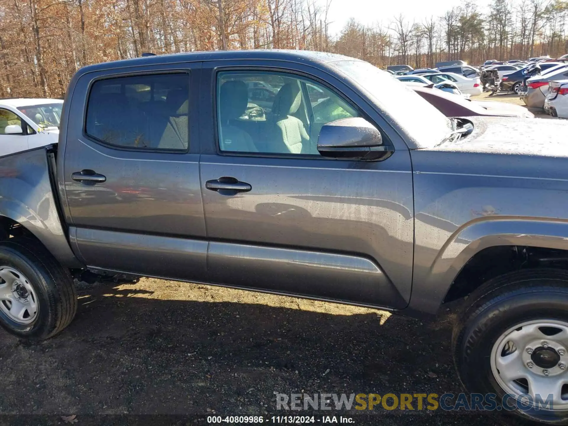 13 Photograph of a damaged car 3TYCZ5ANXNT057566 TOYOTA TACOMA 2022