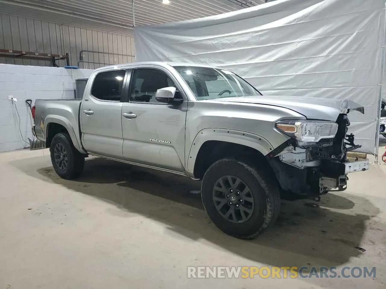 4 Photograph of a damaged car 3TYCZ5ANXNT067966 TOYOTA TACOMA 2022