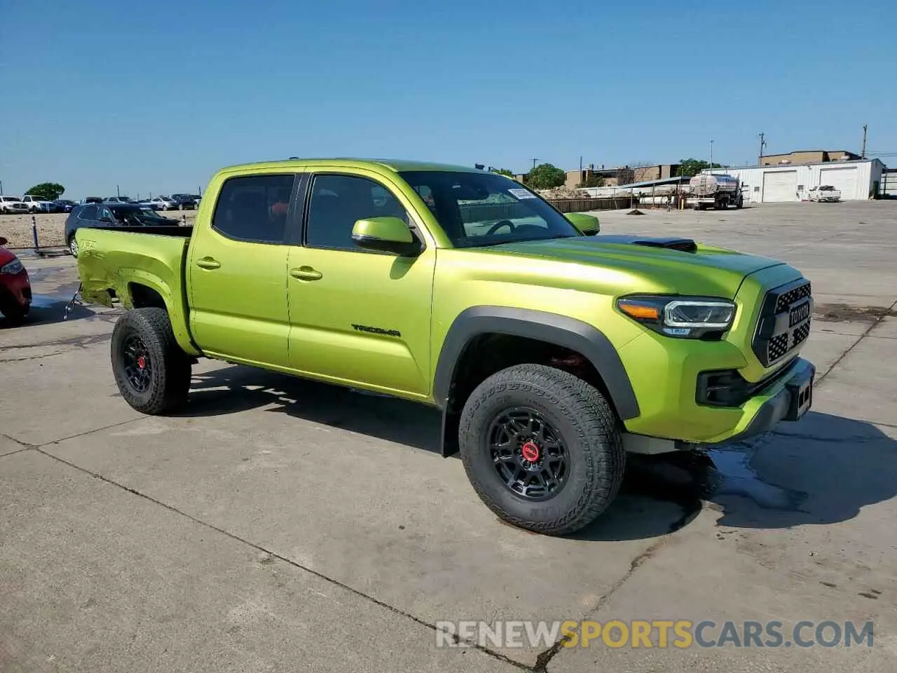 4 Photograph of a damaged car 3TYCZ5ANXNT069247 TOYOTA TACOMA 2022