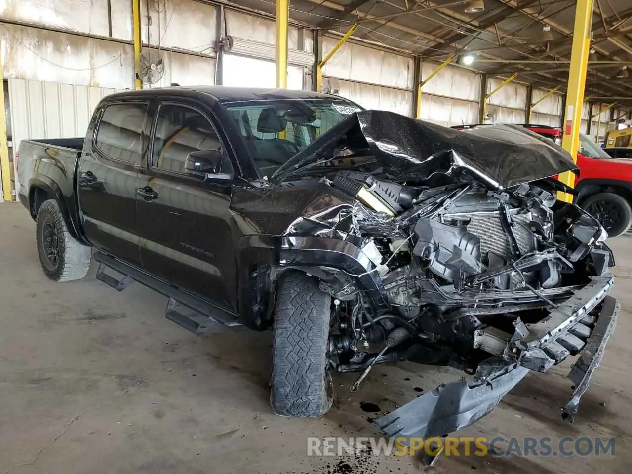 4 Photograph of a damaged car 3TYCZ5ANXNT093712 TOYOTA TACOMA 2022