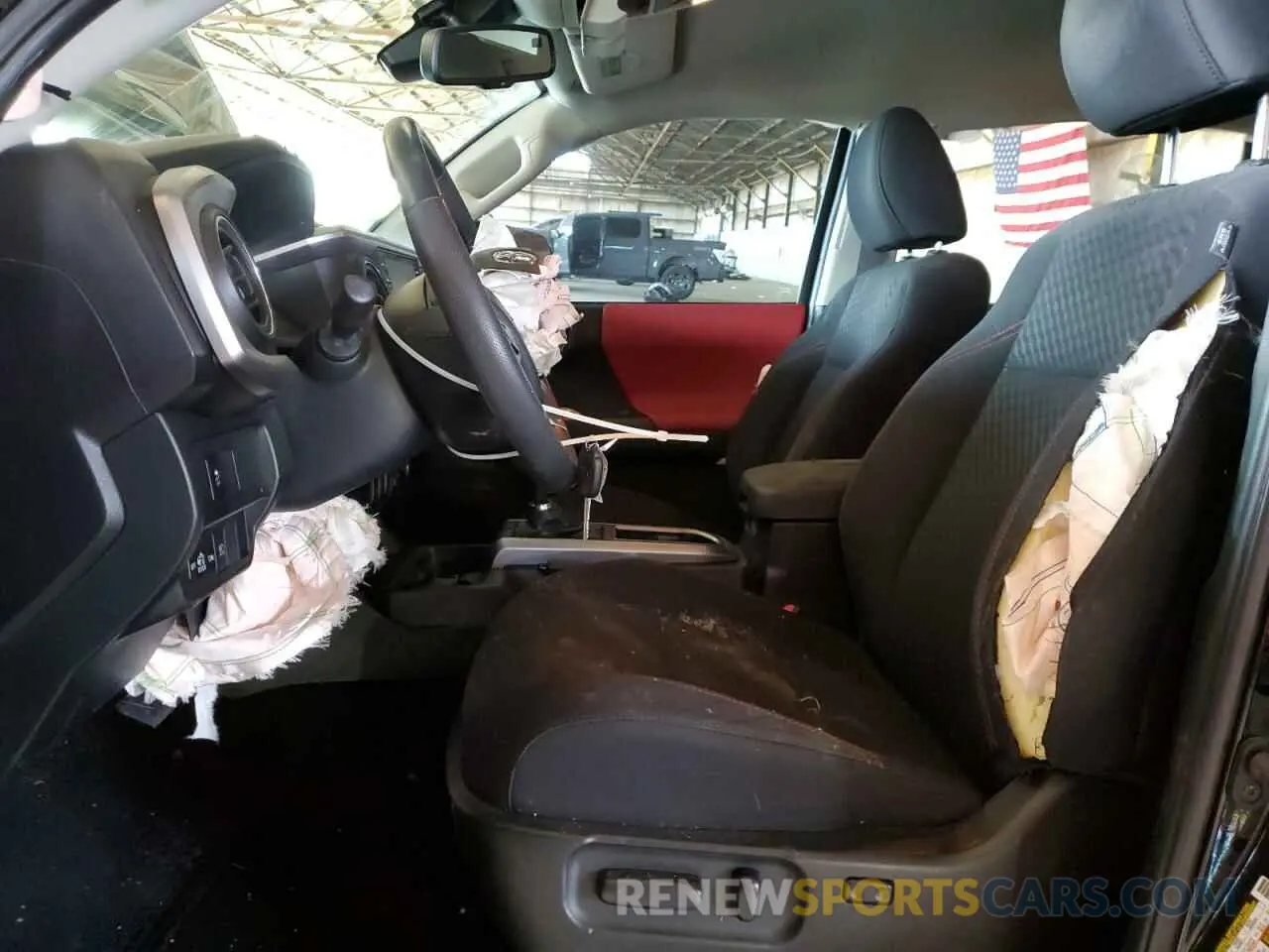7 Photograph of a damaged car 3TYCZ5ANXNT093712 TOYOTA TACOMA 2022