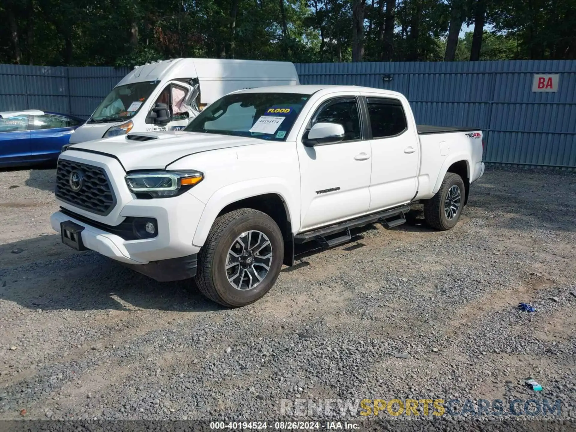 2 Photograph of a damaged car 3TYDZ5BN1NT014074 TOYOTA TACOMA 2022