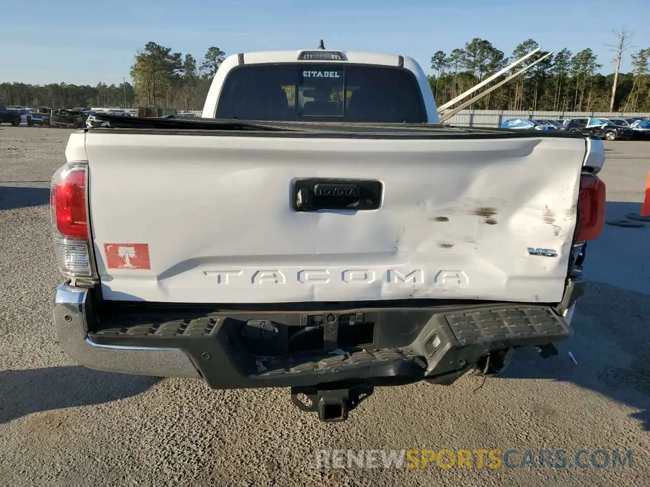 6 Photograph of a damaged car 3TYDZ5BN1NT014897 TOYOTA TACOMA 2022