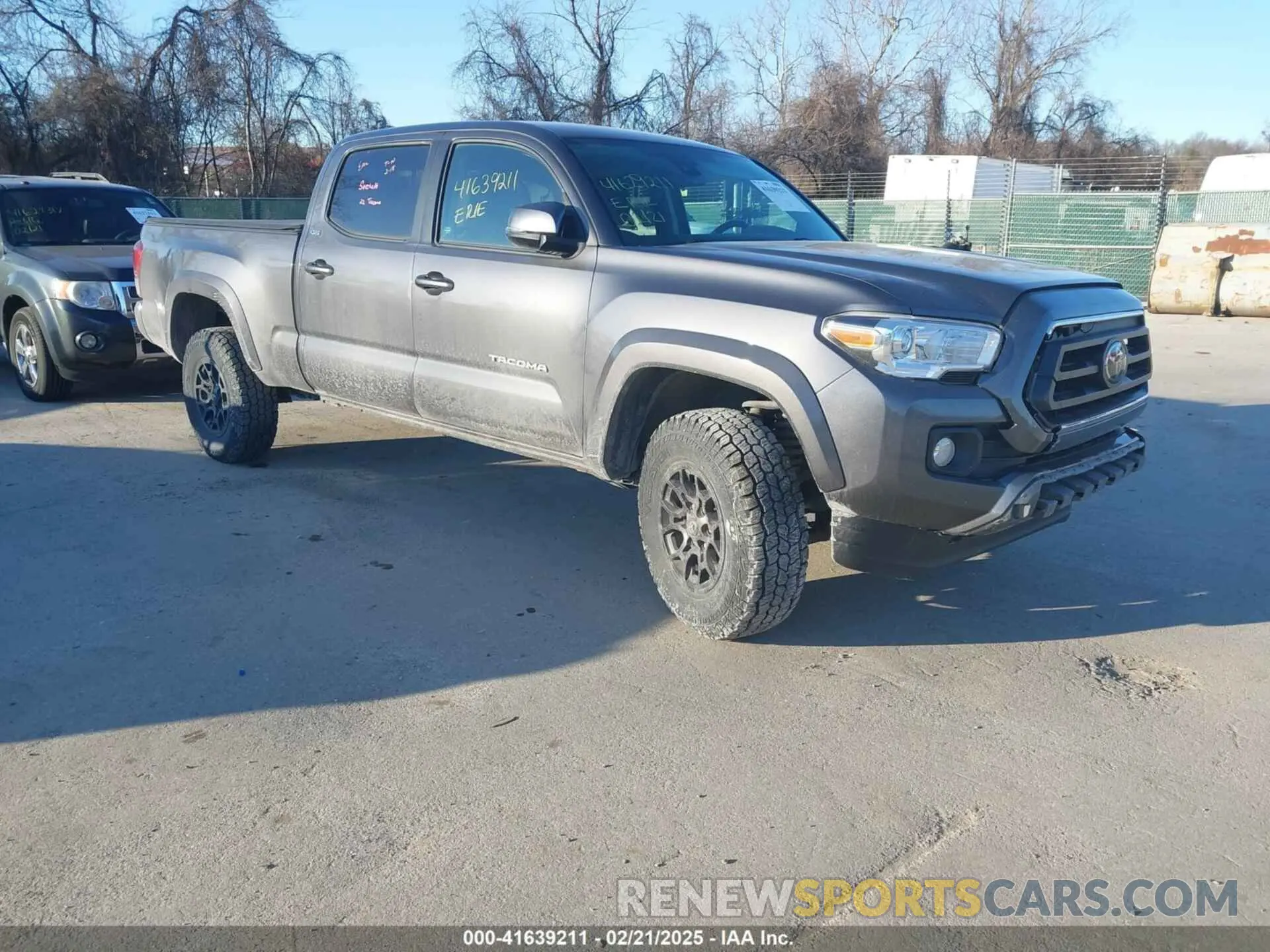 1 Photograph of a damaged car 3TYDZ5BN2NT006176 TOYOTA TACOMA 2022