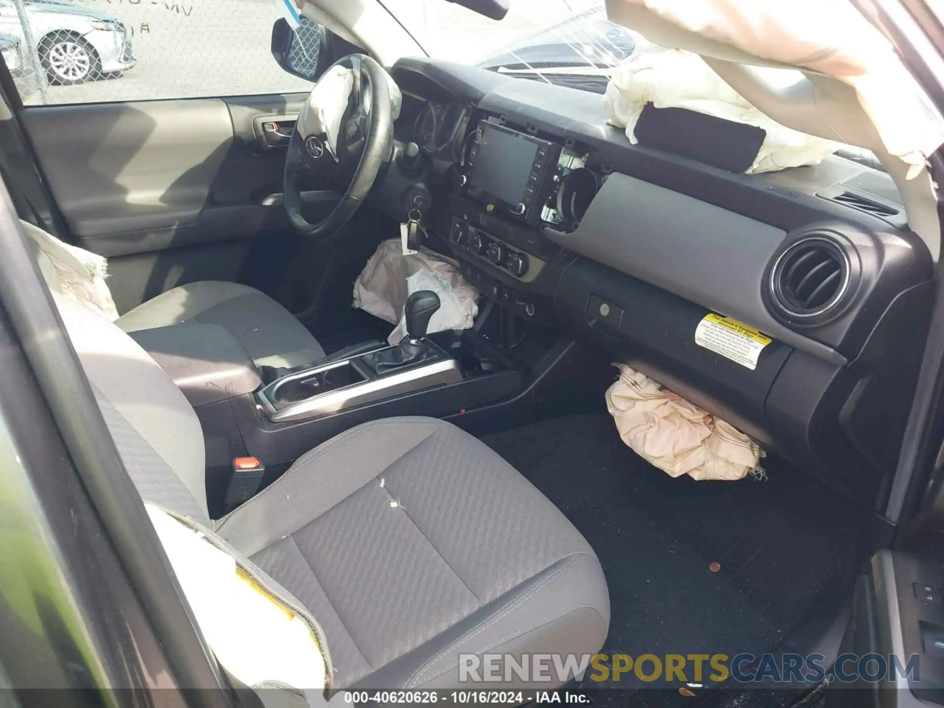 5 Photograph of a damaged car 3TYDZ5BN2NT013452 TOYOTA TACOMA 2022