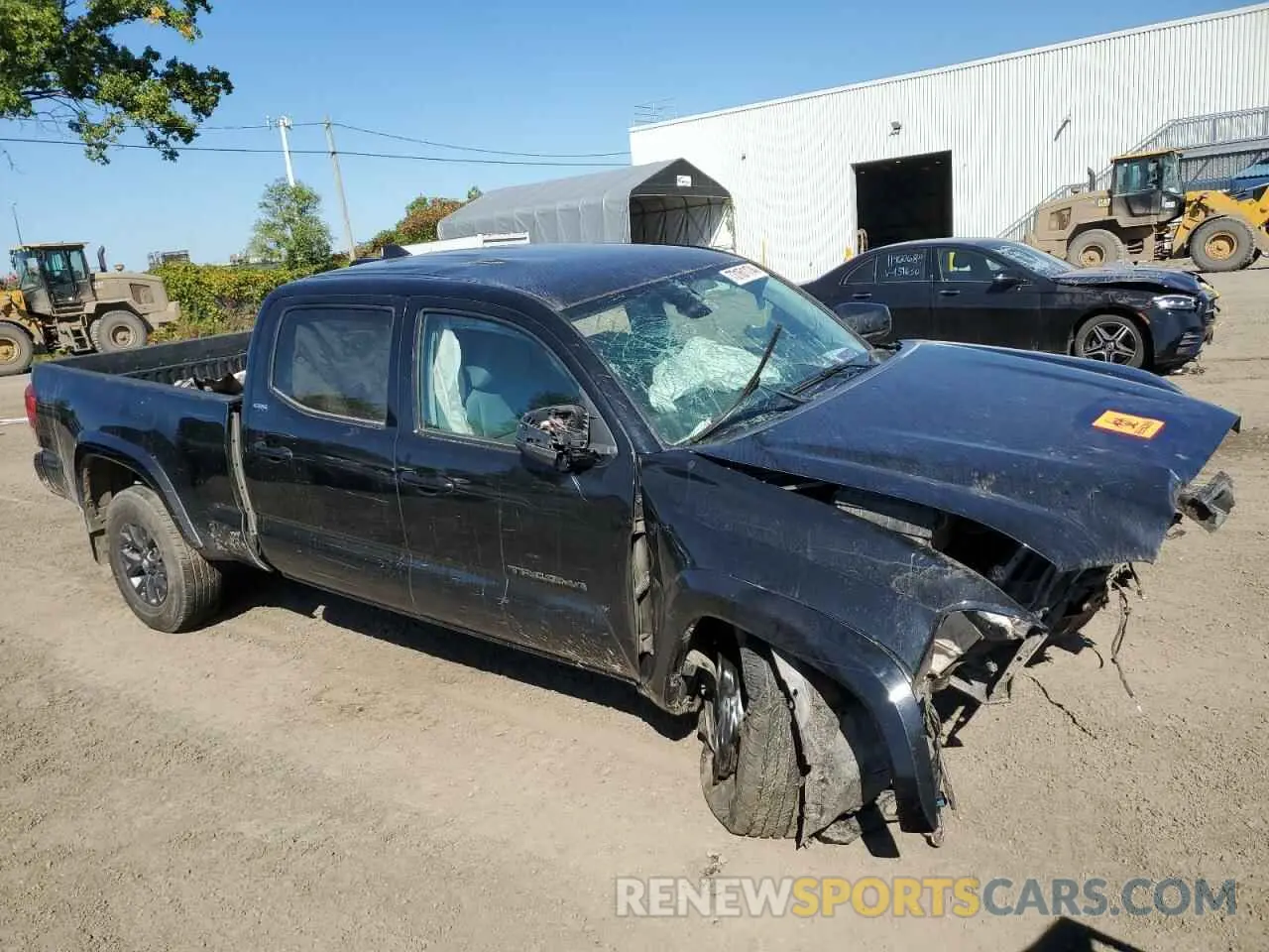 4 Photograph of a damaged car 3TYDZ5BNXNT012372 TOYOTA TACOMA 2022