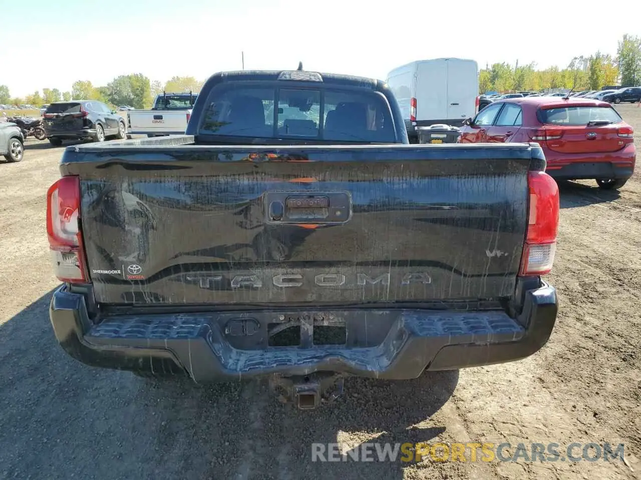 6 Photograph of a damaged car 3TYDZ5BNXNT012372 TOYOTA TACOMA 2022