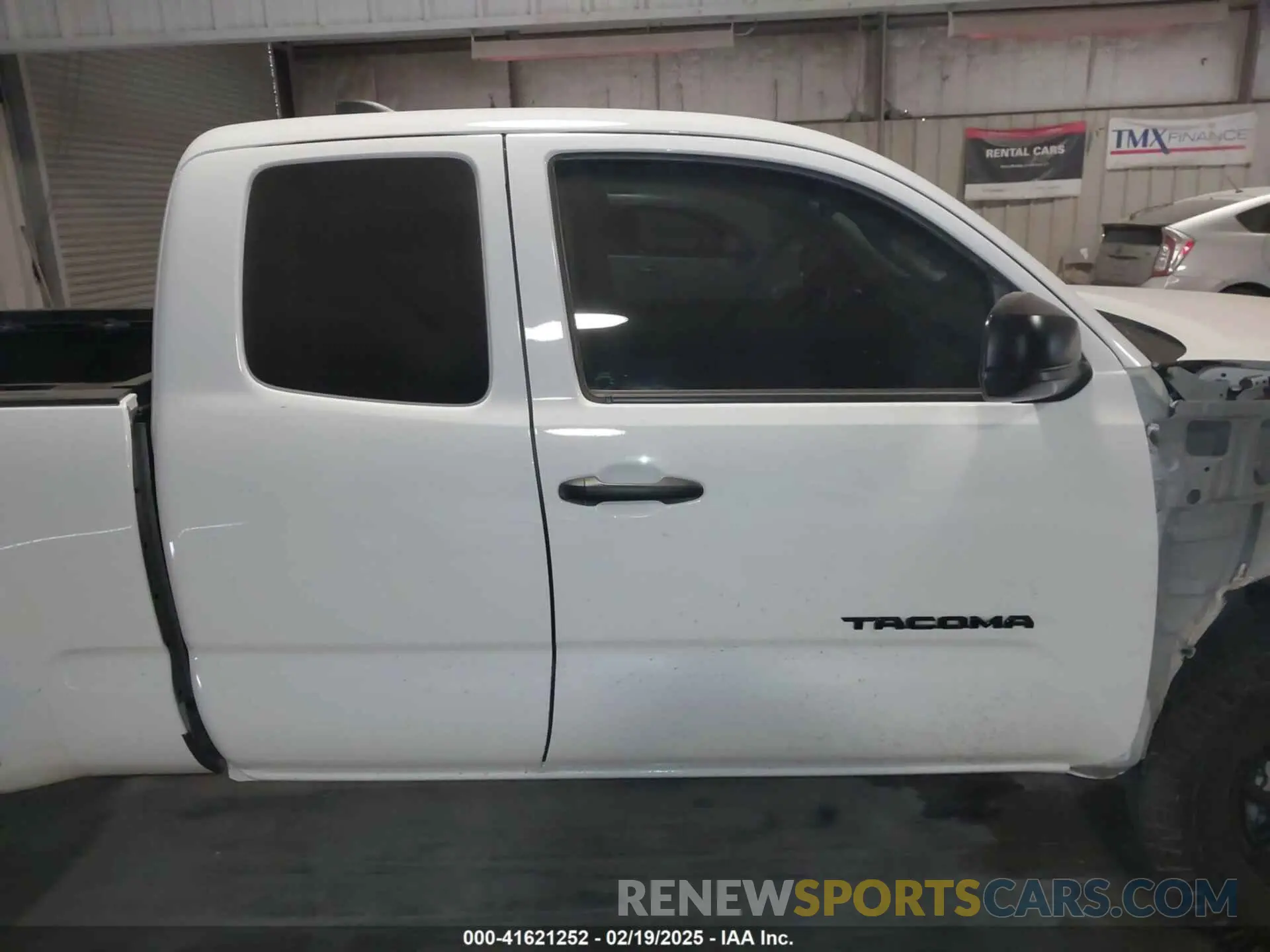 14 Photograph of a damaged car 3TYRX5GN0NT065070 TOYOTA TACOMA 2022