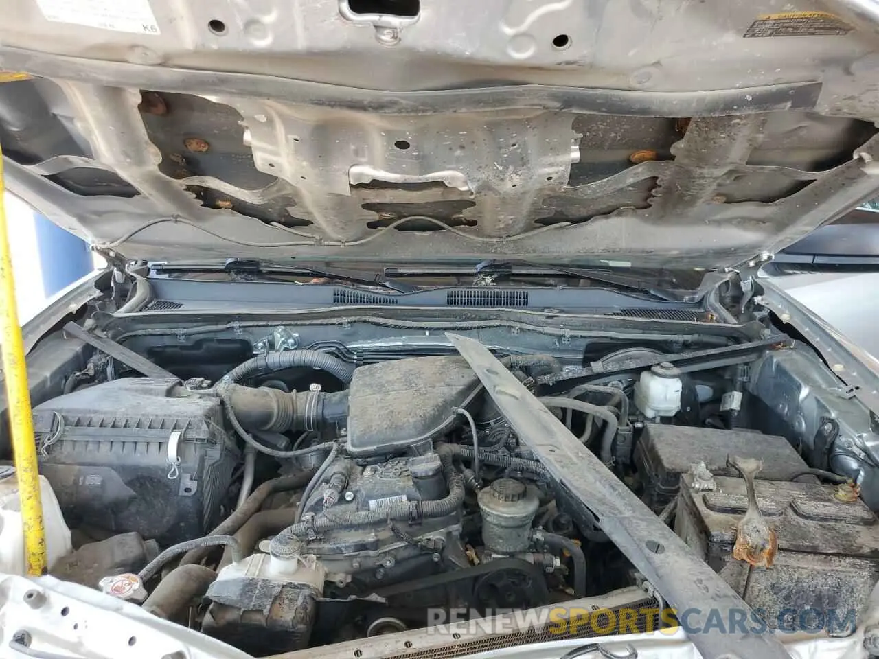 11 Photograph of a damaged car 3TYRX5GN1NT037570 TOYOTA TACOMA 2022