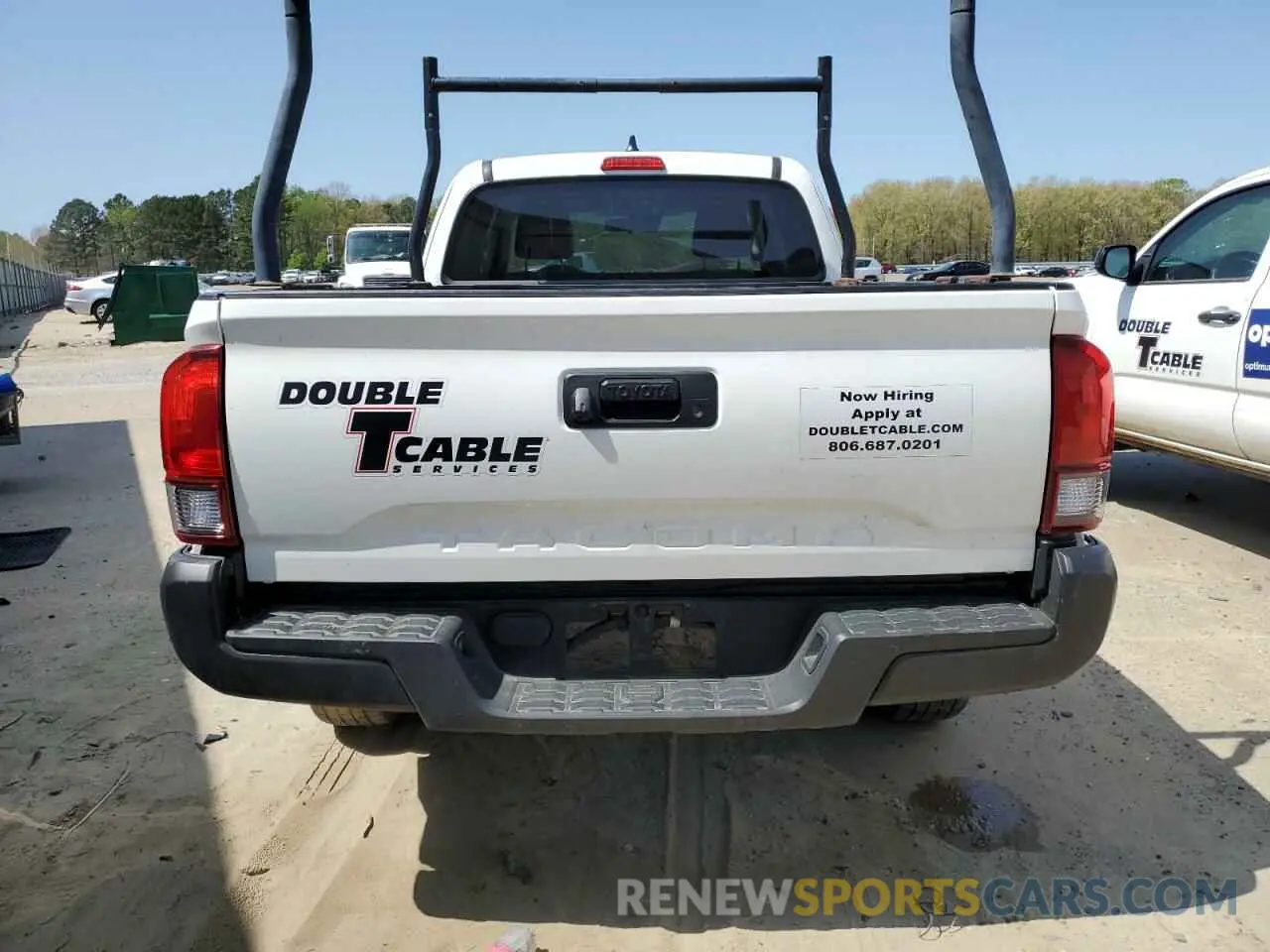 6 Photograph of a damaged car 3TYRX5GN2NT062624 TOYOTA TACOMA 2022