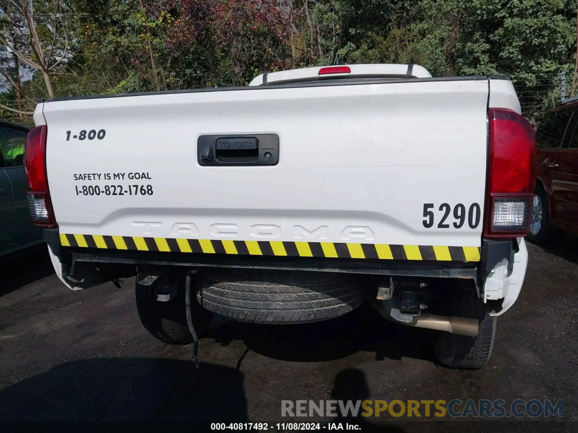 6 Photograph of a damaged car 3TYRX5GN3NT065290 TOYOTA TACOMA 2022