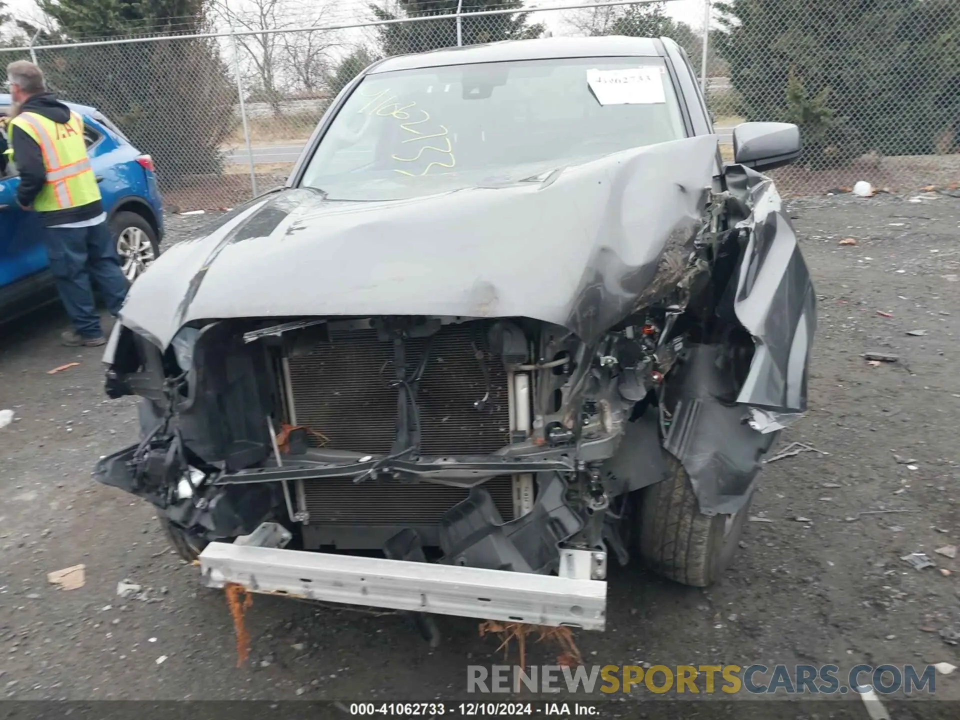 13 Photograph of a damaged car 3TYRX5GN3NT065354 TOYOTA TACOMA 2022