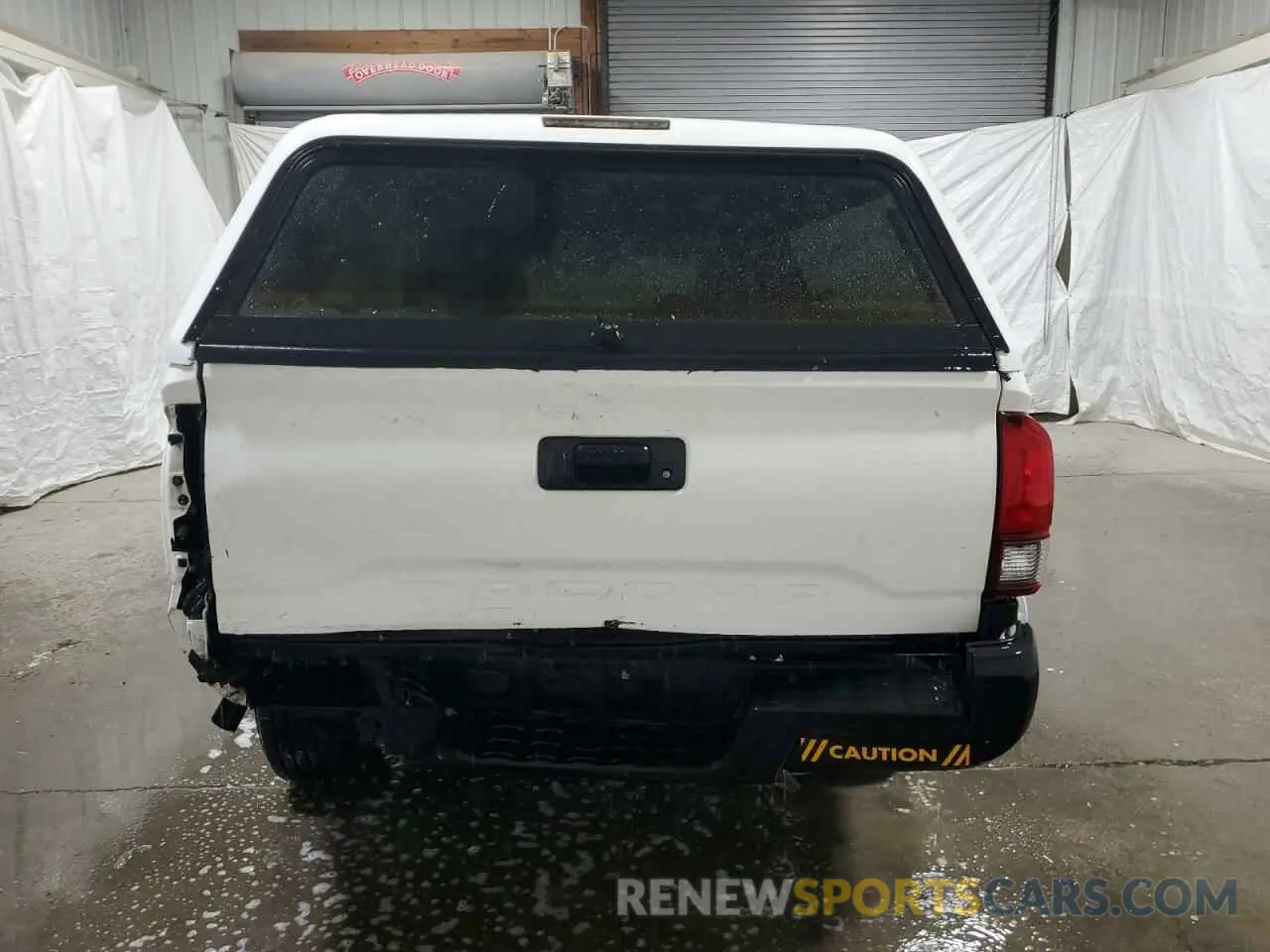 6 Photograph of a damaged car 3TYRX5GN4NT046702 TOYOTA TACOMA 2022