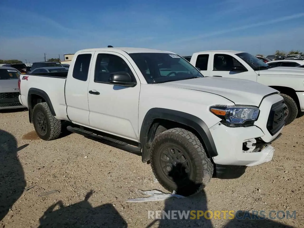 4 Photograph of a damaged car 3TYRX5GN4NT066755 TOYOTA TACOMA 2022