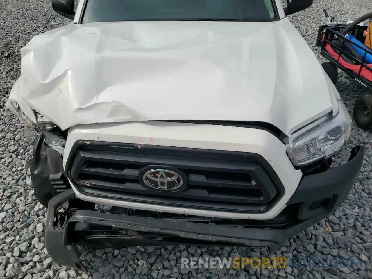 11 Photograph of a damaged car 3TYRX5GN6NT061010 TOYOTA TACOMA 2022